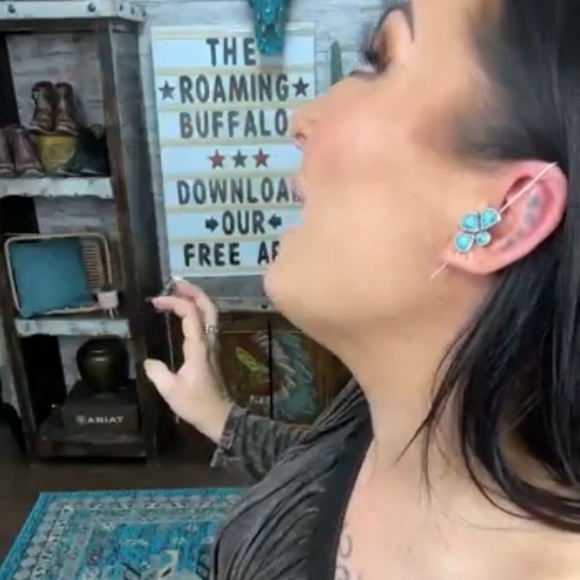 Ear pin turquoise - Picture 3 of 3